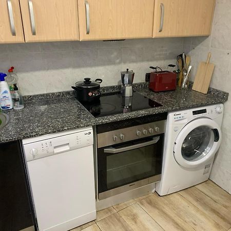 Apartamento Completo Para 8 Personas A 5 Minutos Del Aeropuerto E Ifema Daire Madrid Dış mekan fotoğraf